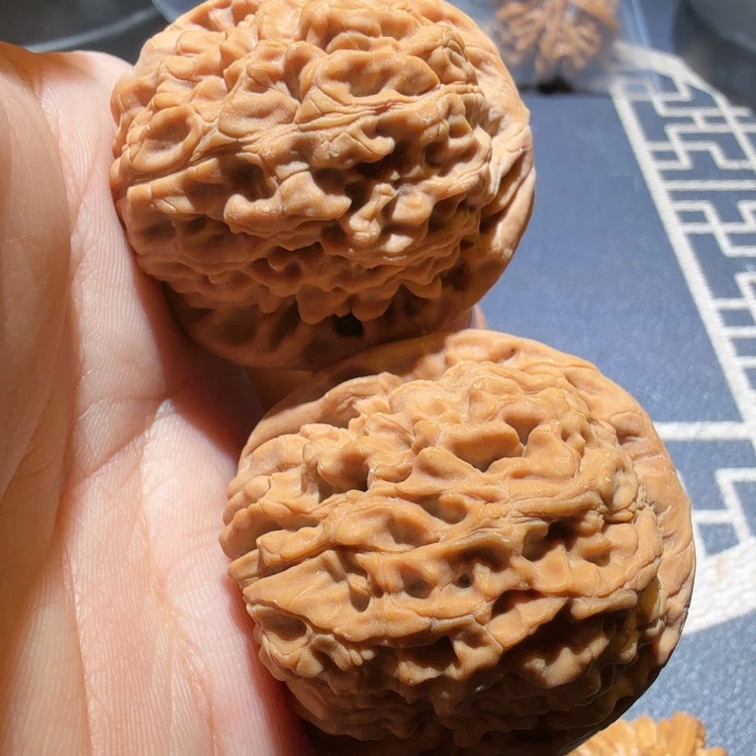 文玩核桃把件状*莲花