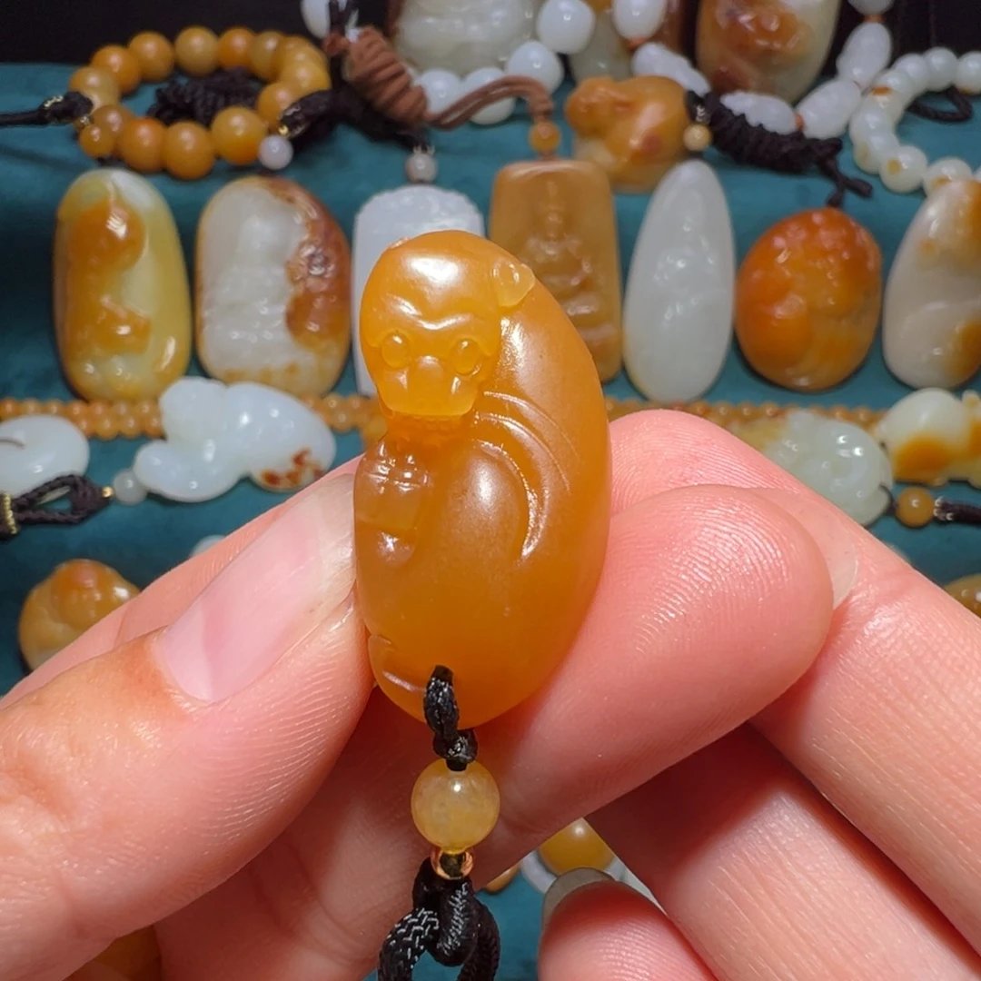 未镶嵌和田玉挂件