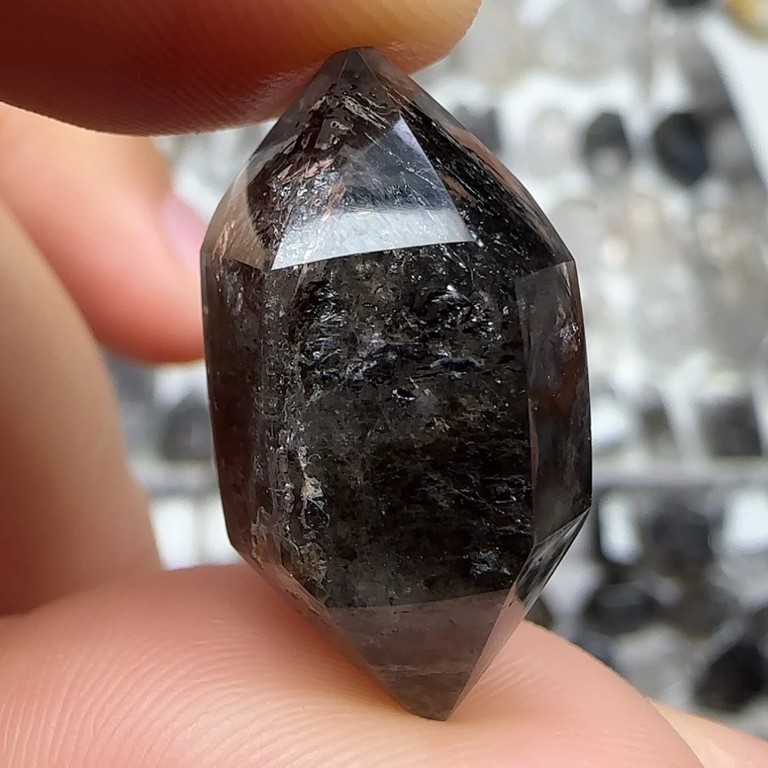 珠宝半成品水晶未镶嵌闪灵双尖随形