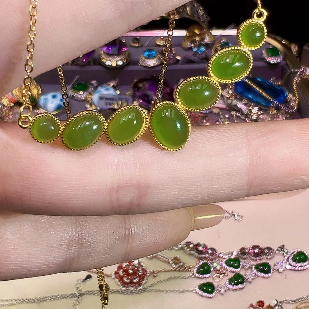 和田玉（碧玉）银S925镶嵌珠宝奇石