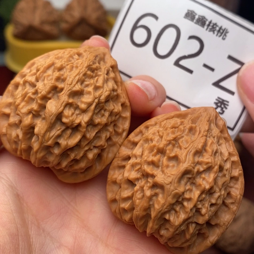 把件文玩核桃金牛39……