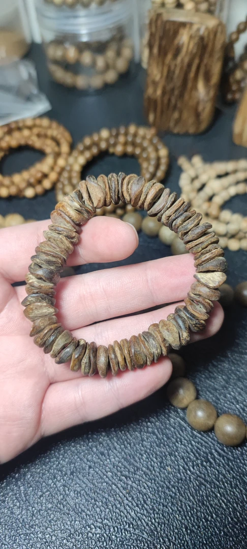 《壹世香傳》老惠安熟结包头片片沉水手串