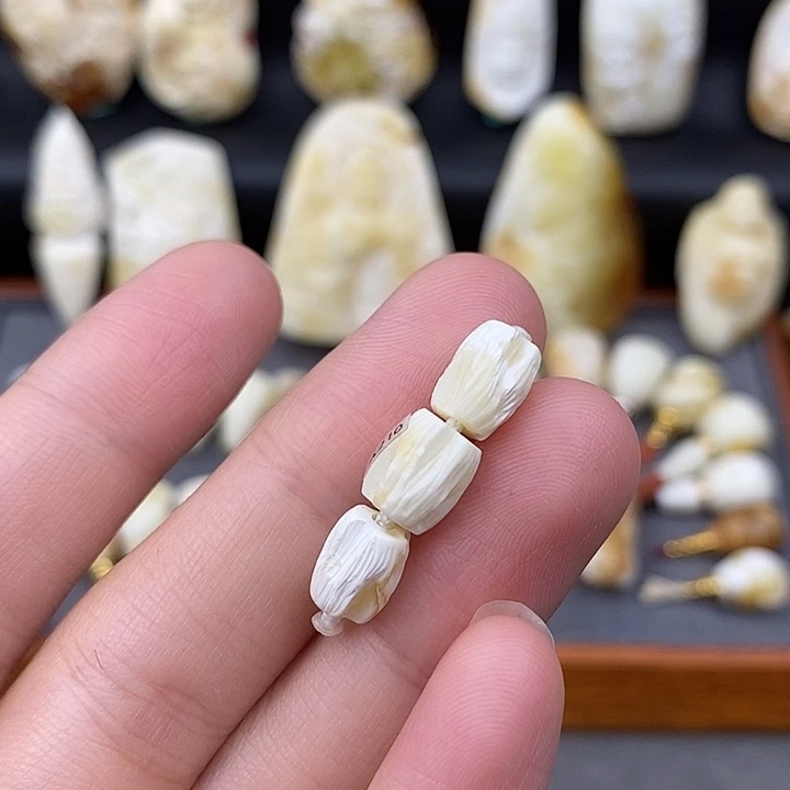 未镶嵌琥珀裸石6-7套装a210