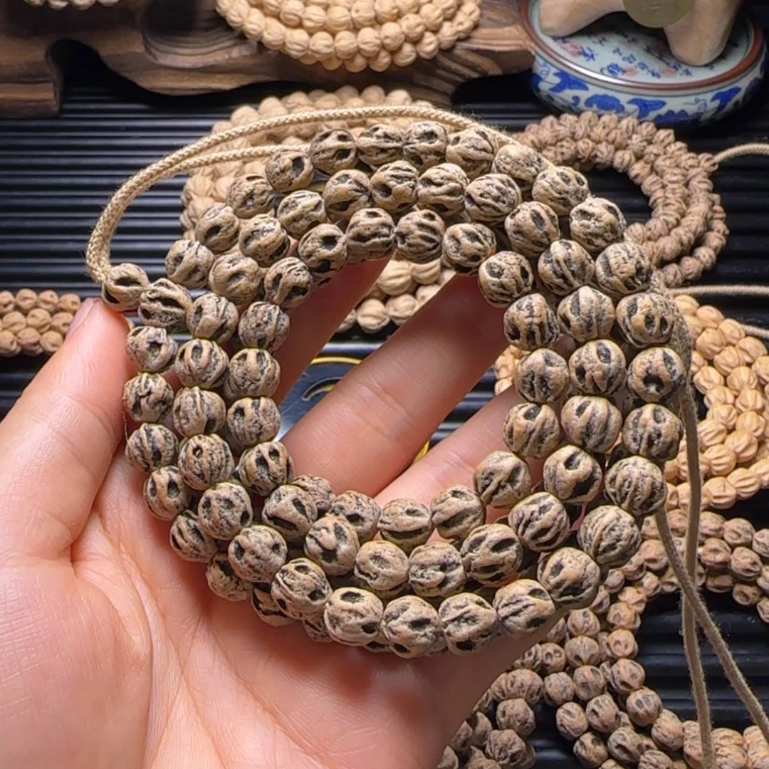 【闪购商品】吊坠柏香籽/百香籽吃****/