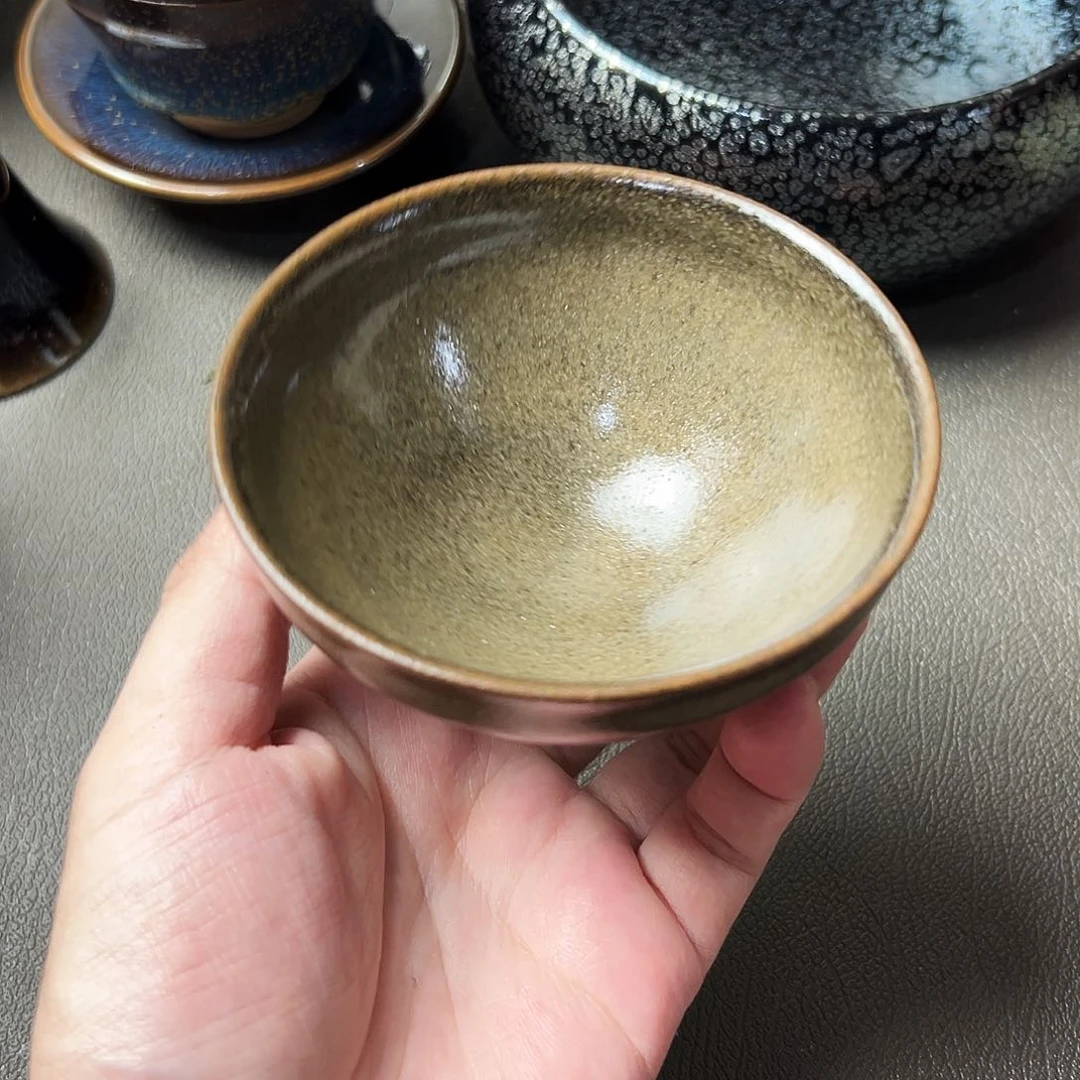 茶盏好想和她谈一下心了就