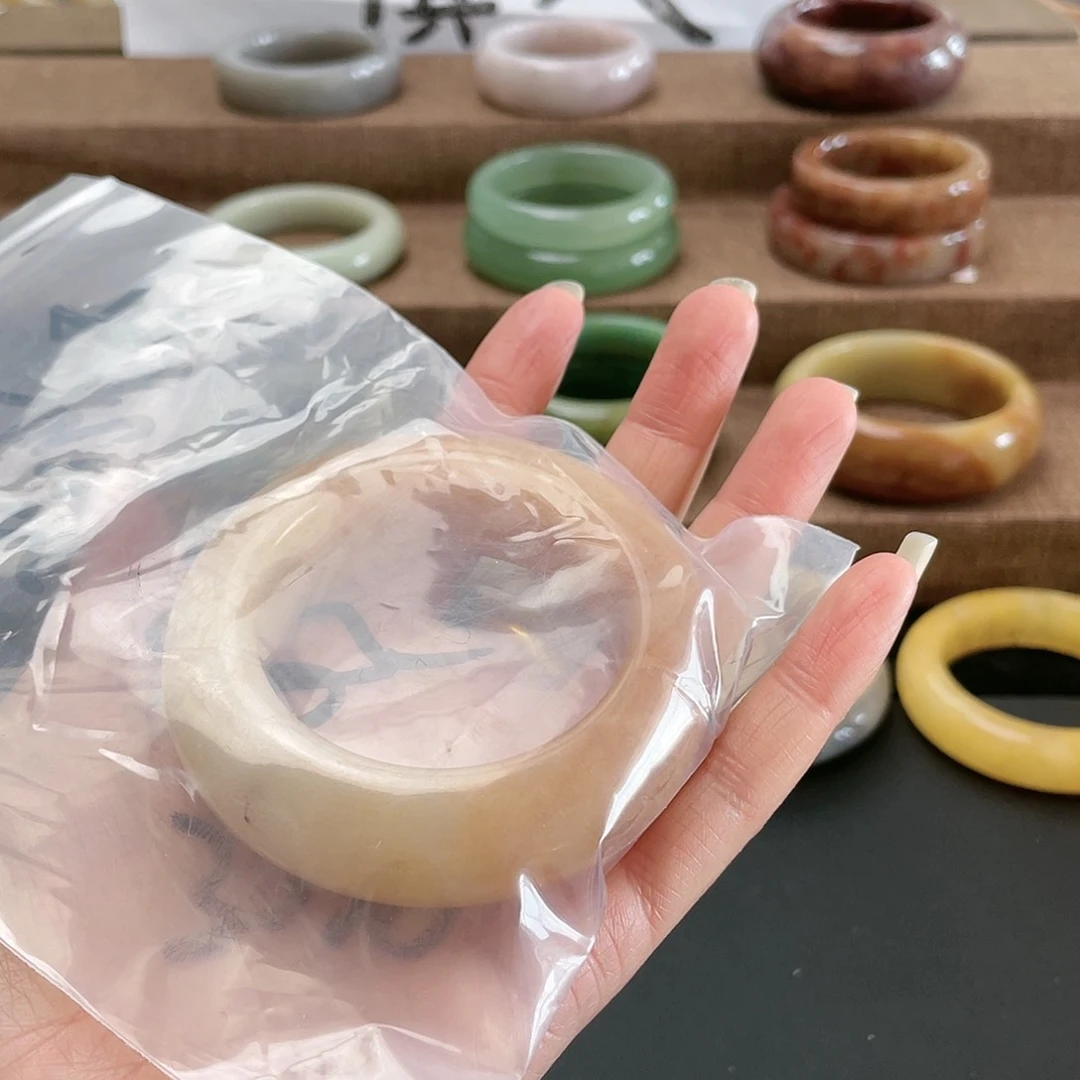 石英质玉珠宝奇石未镶嵌好****)