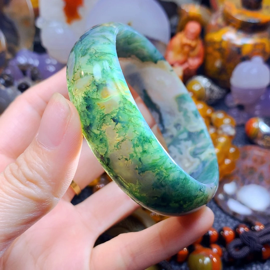 玛瑙/玉髓镯子未镶嵌