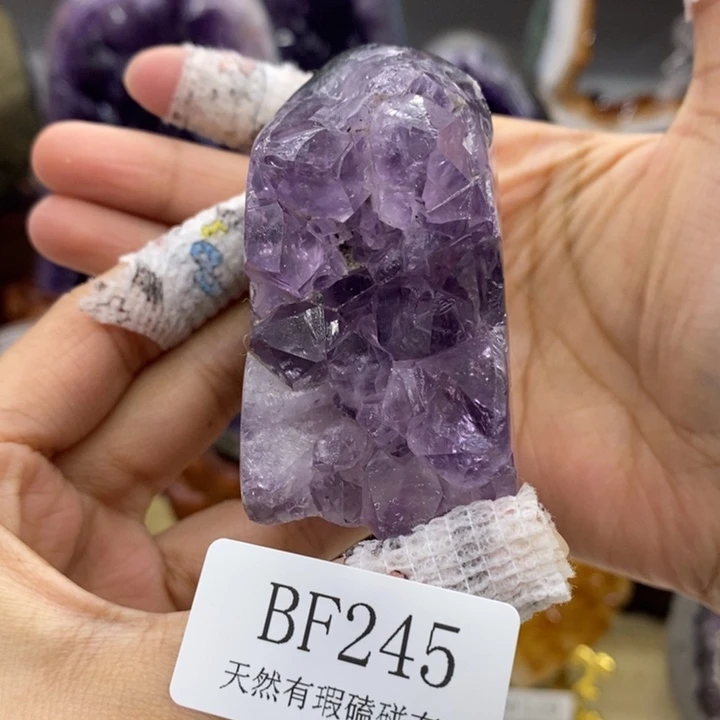 大型摆件（非配饰）未镶嵌水晶