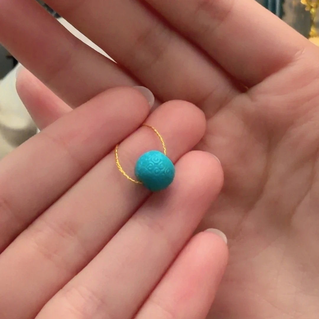 绿松石未镶嵌颈饰