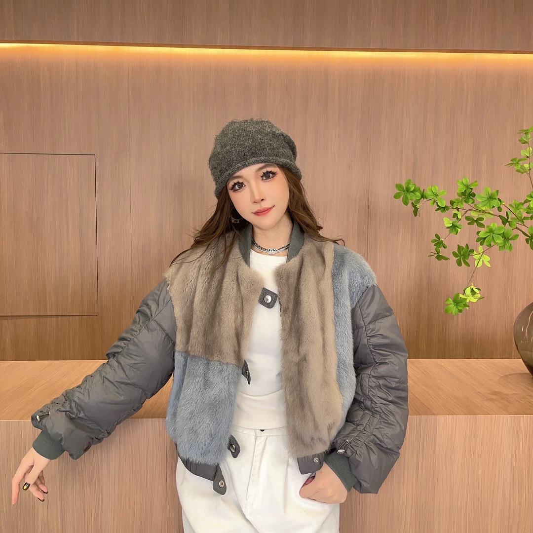 DDFUR 推荐--【摩登都市】新款时尚设计休闲短款皮草女装外套