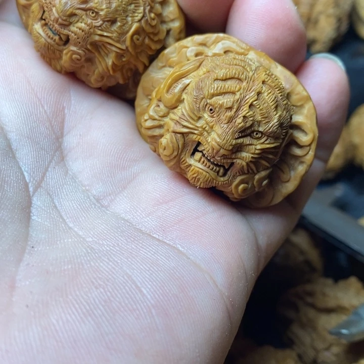 烟***翰文玩核桃把件老虎