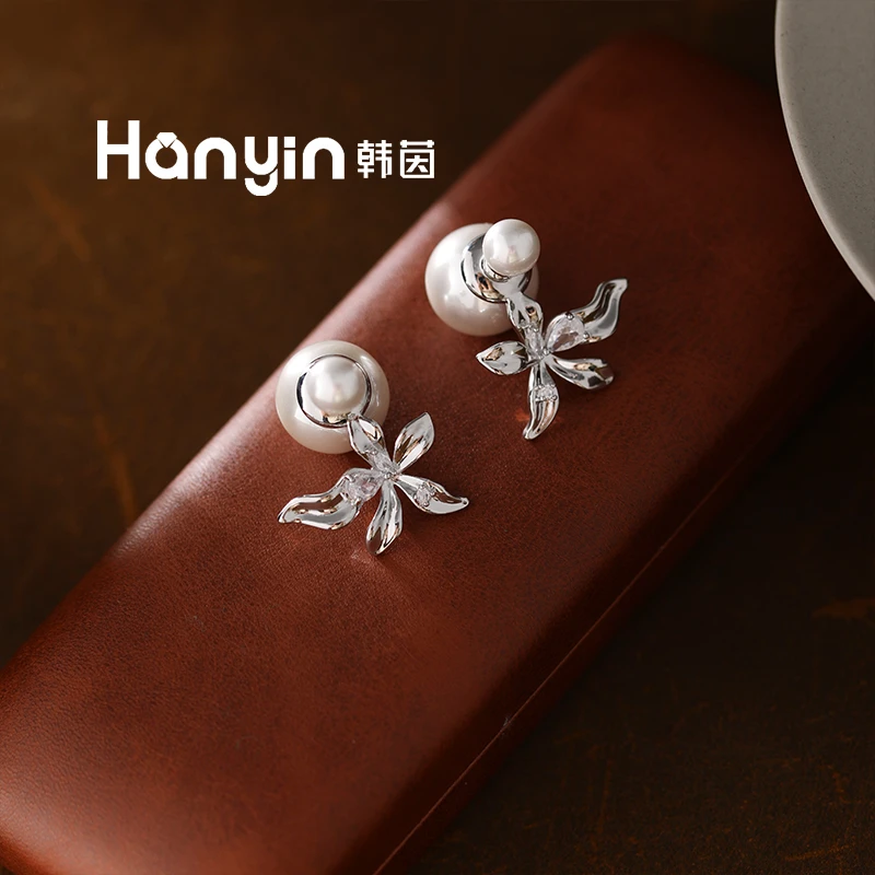 铜合金仿珍珠耳饰 925银针优雅气质名媛风花朵珠珠耳钉高级感AAA