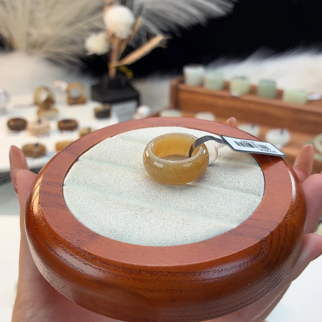 和田玉未镶嵌戒指橘糖轮胎17.1j68