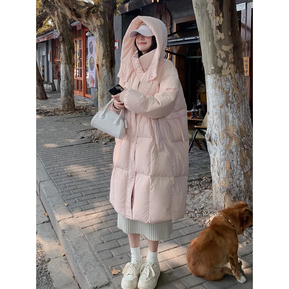 VOCKOO官方粉色羽绒服2025年冬季女士中长款新款温柔，甜美，设计