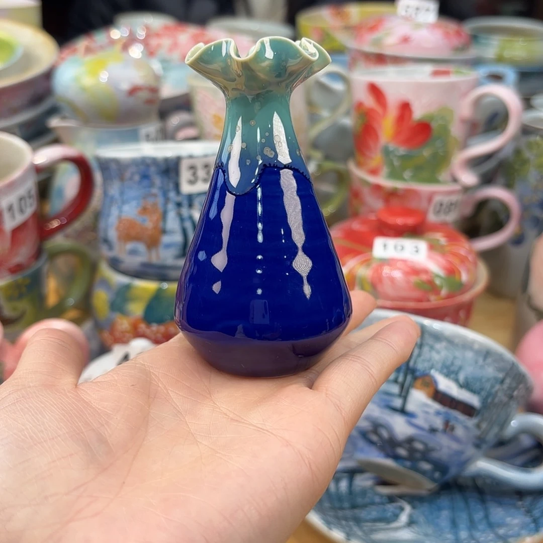 瓷片兔兔盖茨。兔兔好