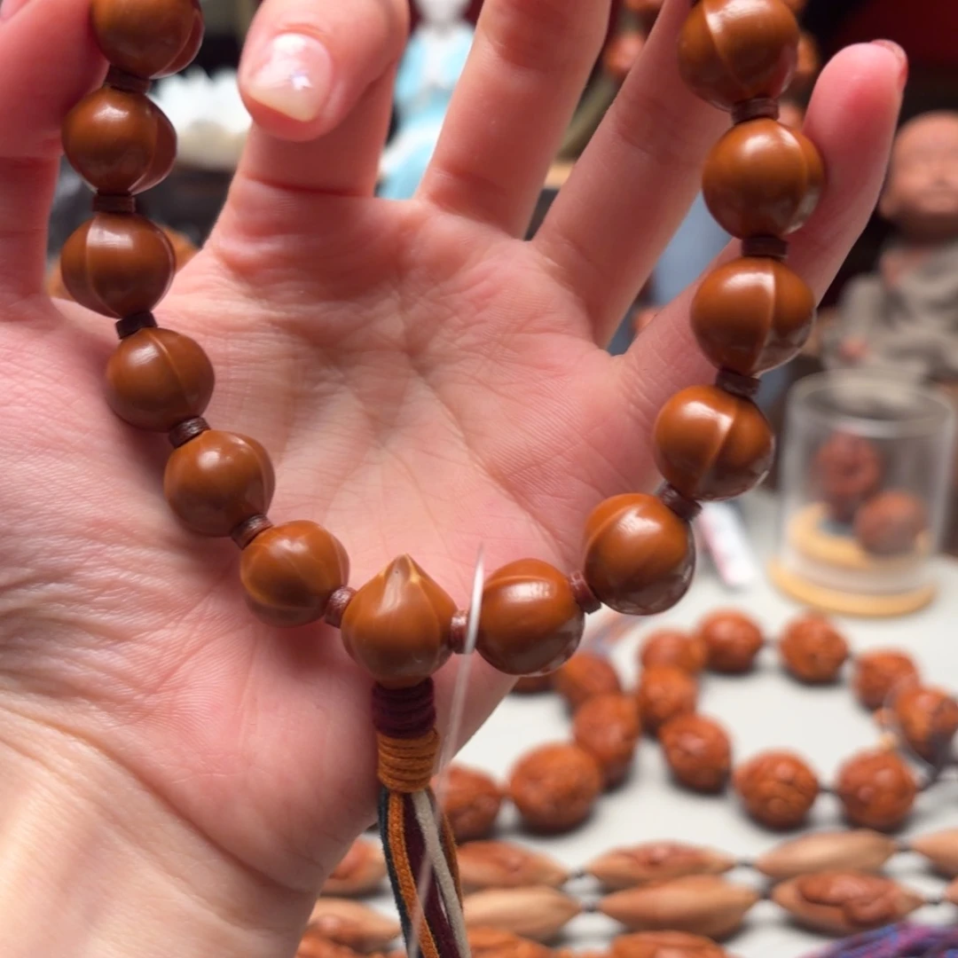 橄榄核手串/手链鲨鱼背