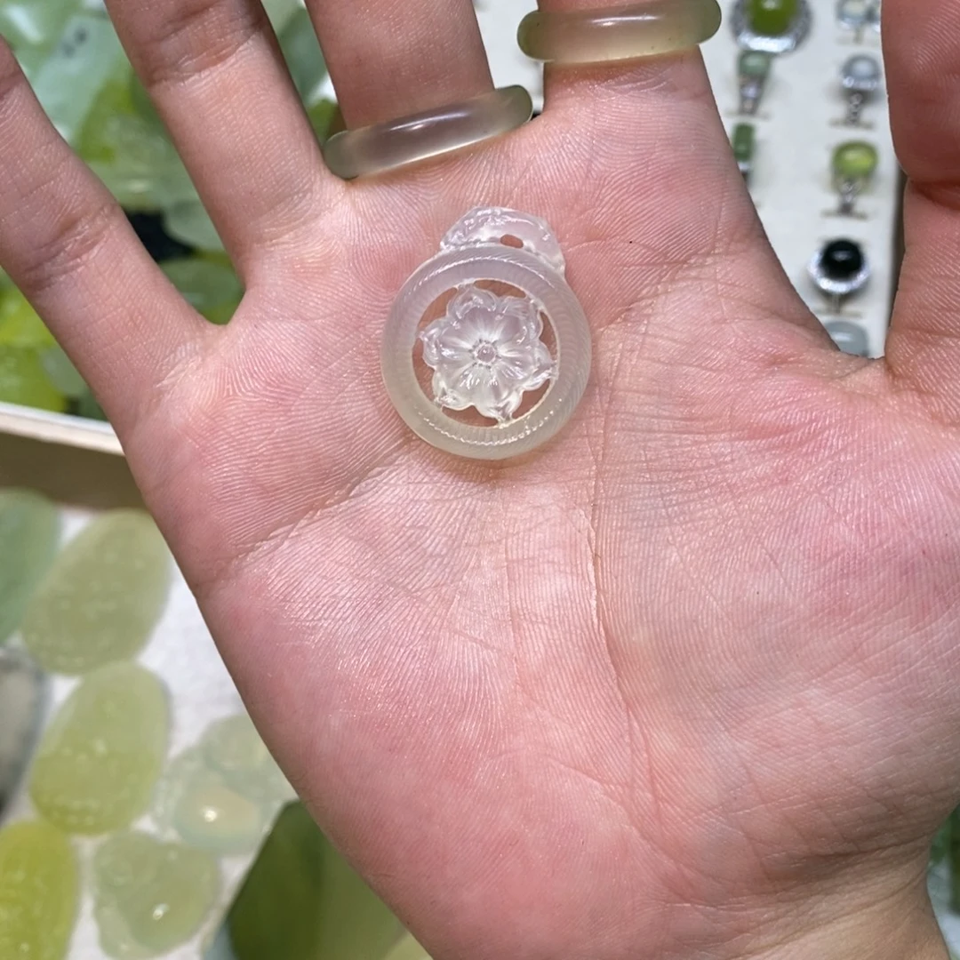 岫玉未镶嵌吊坠(不含链)