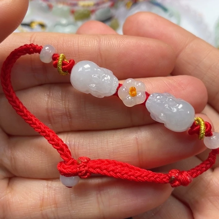 翡翠未镶嵌手绳79999999