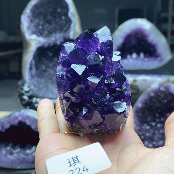 未镶嵌紫晶大型摆件（非配饰）