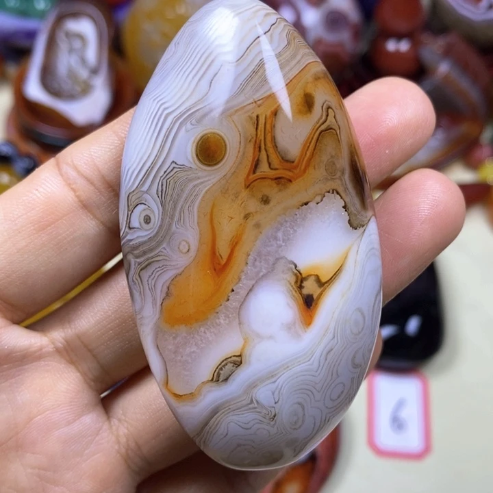 玛瑙/玉髓未镶嵌珠宝半成品见*