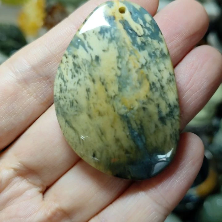 未镶嵌岫玉挂坠款式