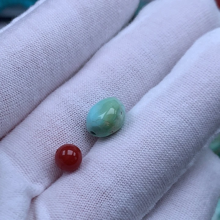南红玛瑙未镶嵌珠宝奇石