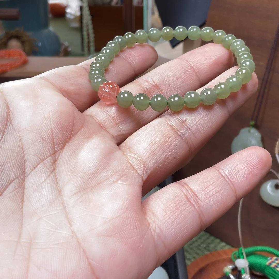 和田玉未镶嵌手串