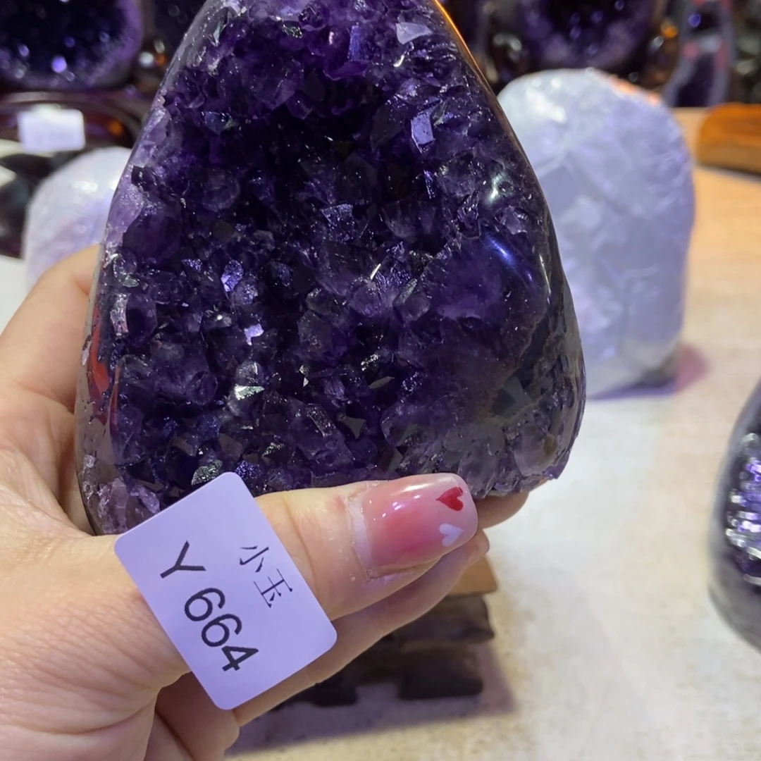 水晶摆件未镶嵌摆件