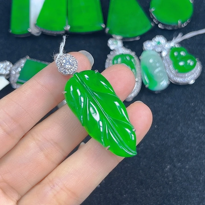 翡翠银S925镶嵌吊坠(不含链)