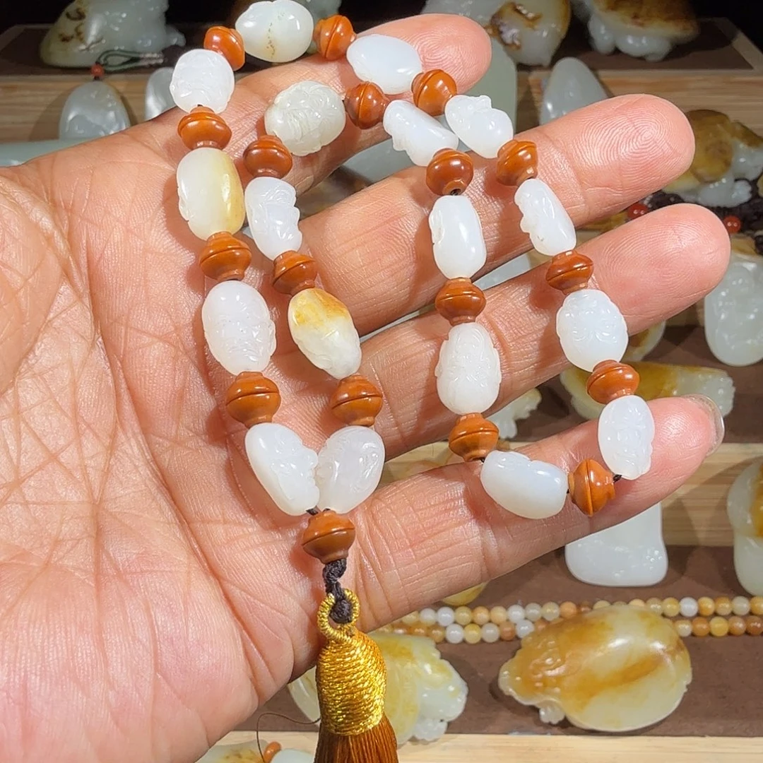 和田玉未镶嵌手链