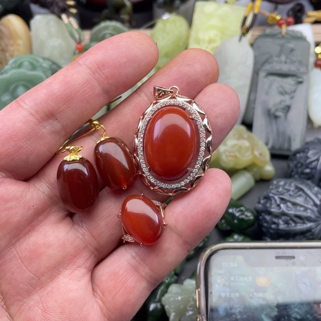 玛瑙/玉髓合金颈饰