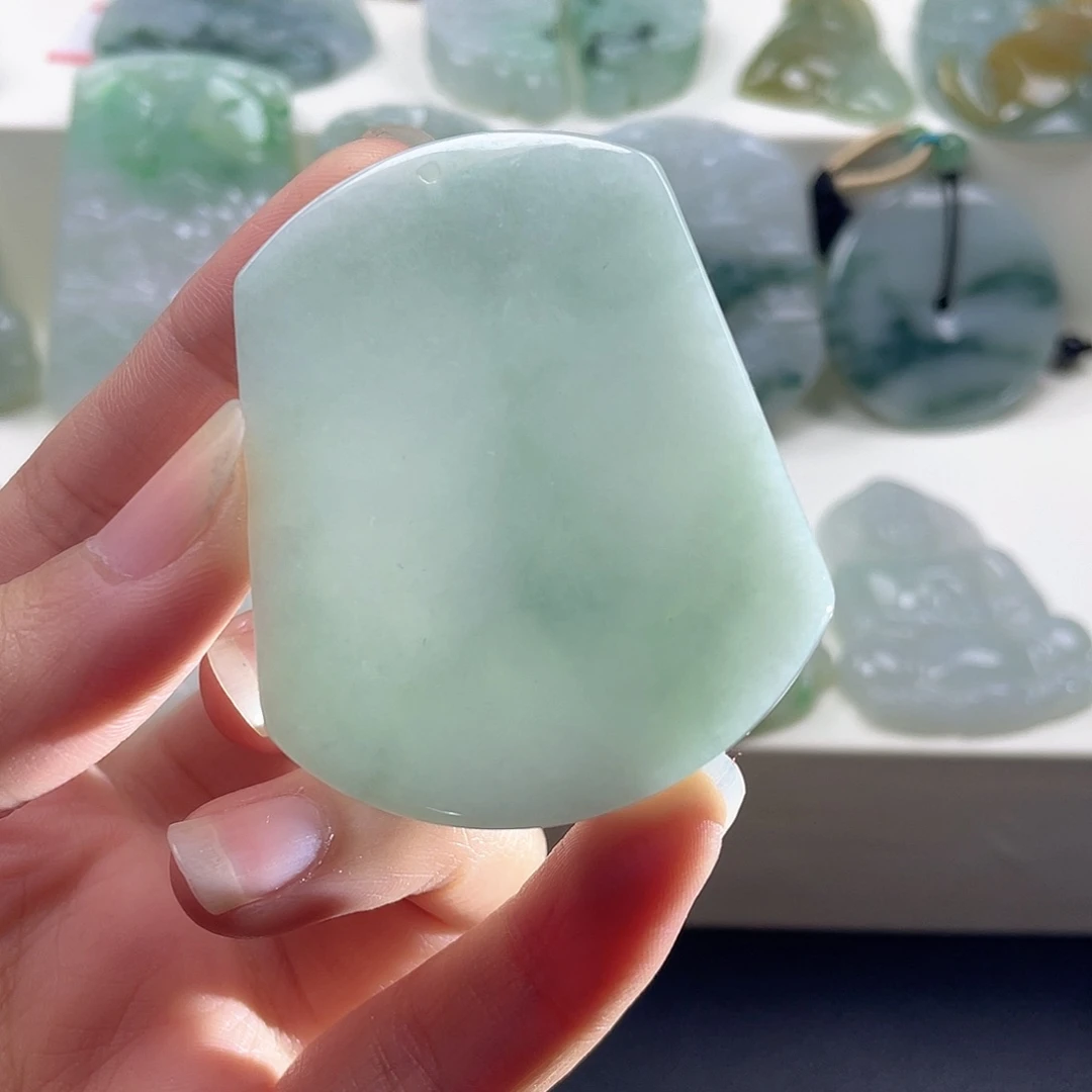 翡翠未镶嵌颈饰天然翡翠1111111