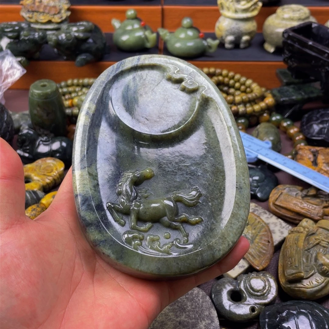 【闪购商品】未镶嵌岫岩河磨玉（透闪石质玉）挂件