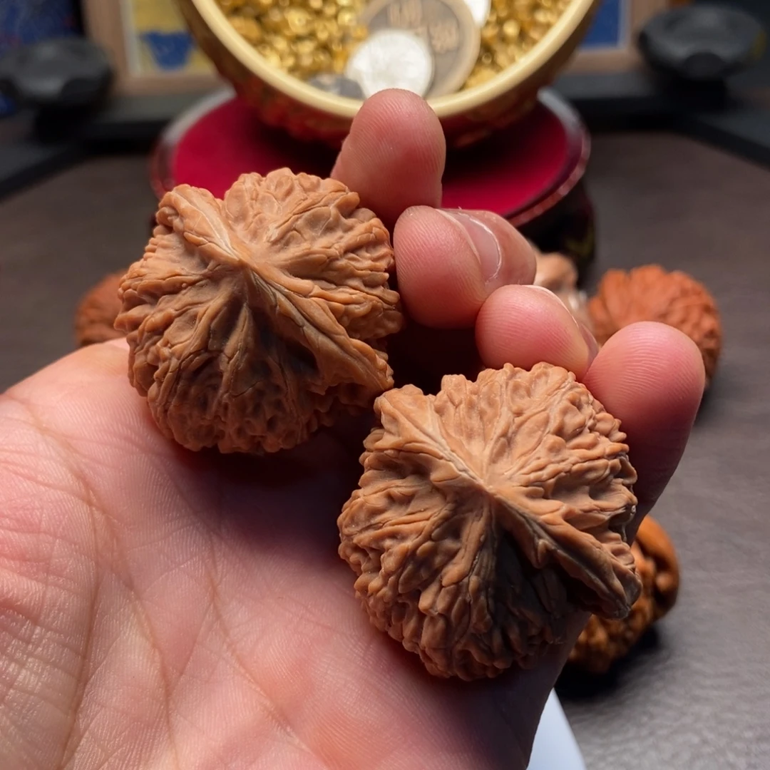 吊坠文玩核桃文山