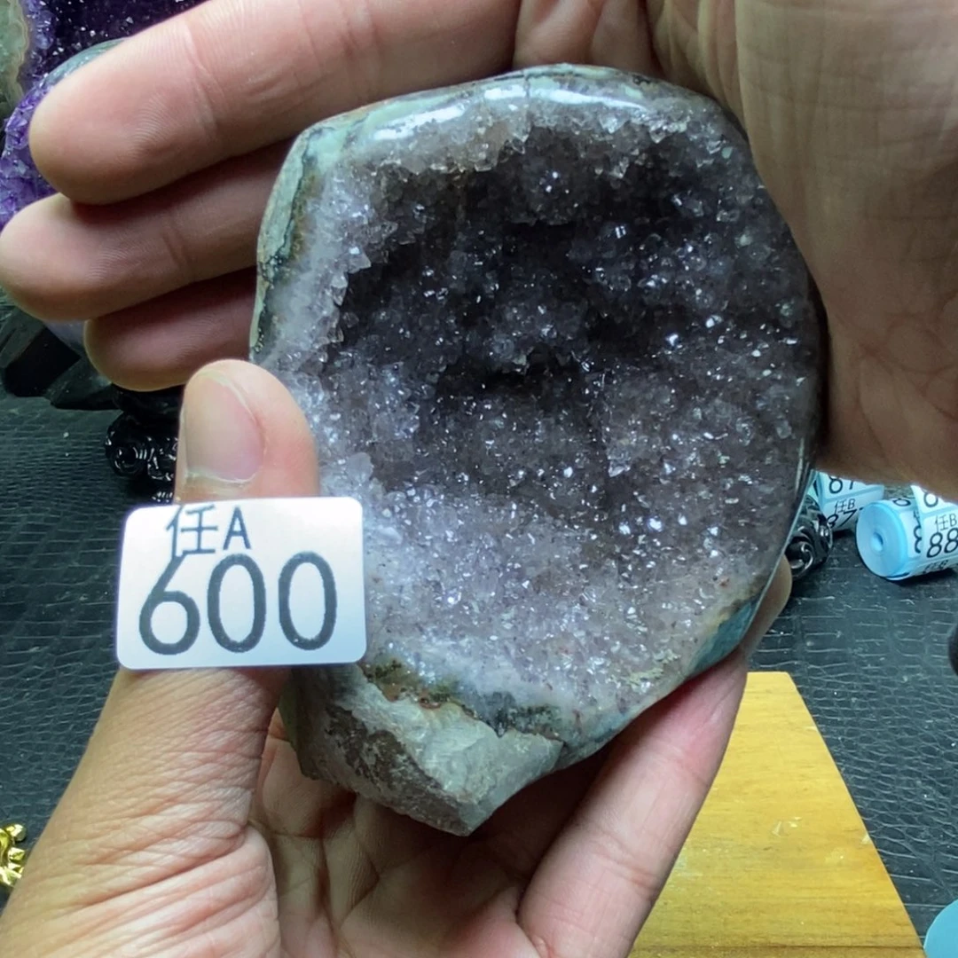 水晶大型摆件（非配饰）未镶嵌