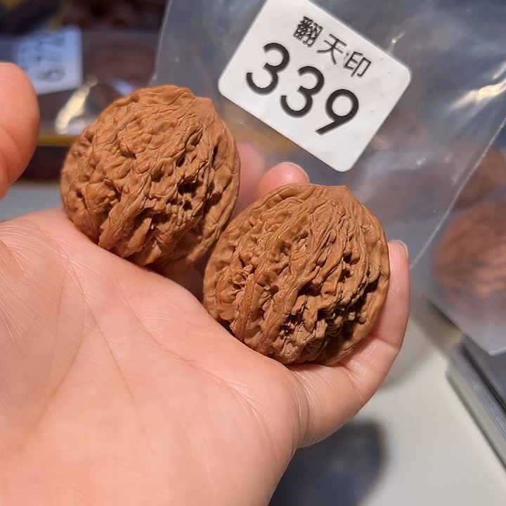 桃核吊坠39全品麦穗虎头，粗筋厚棱……