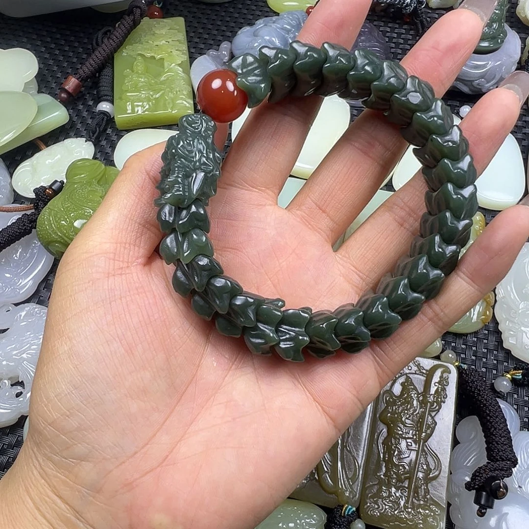 和田玉未镶嵌吊坠(不含链)