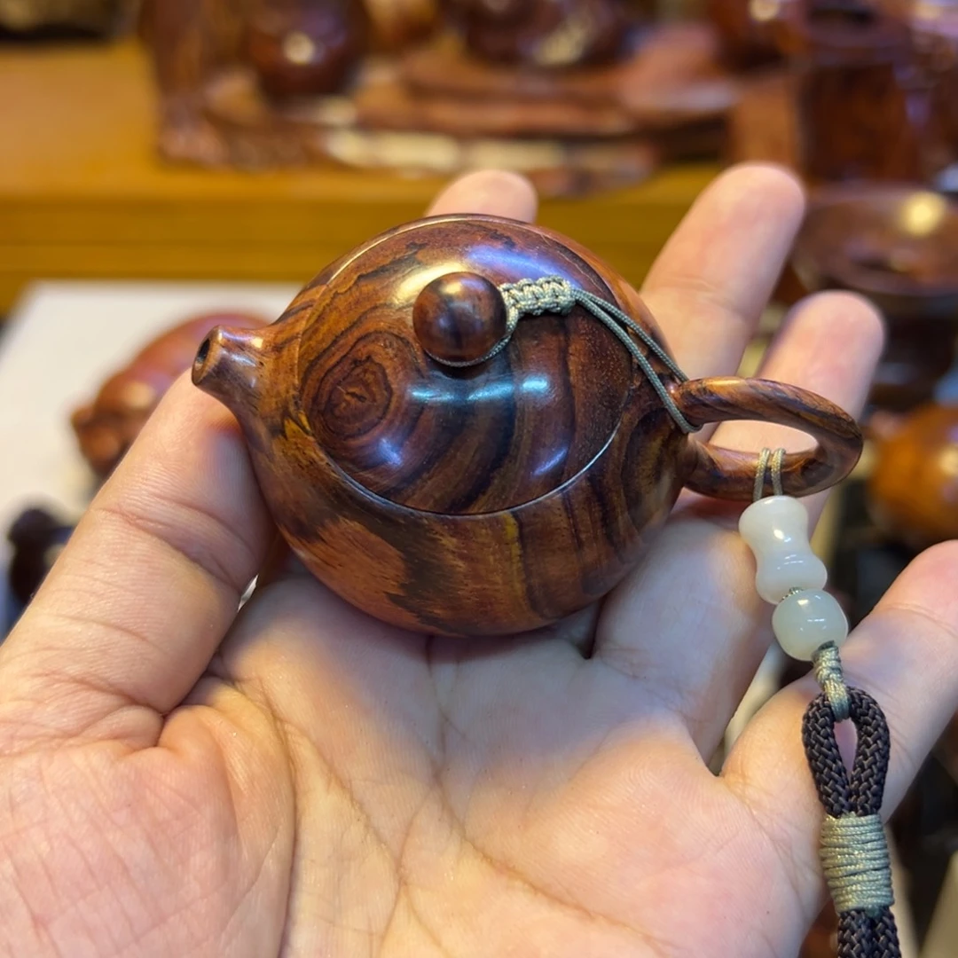 黄花梨/降香黄檀把件黄花梨