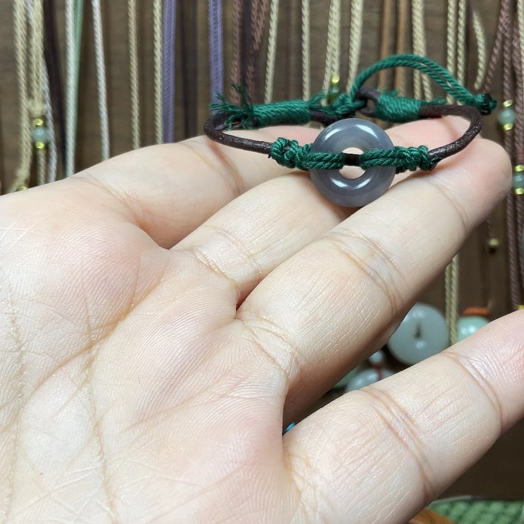 和田玉未镶嵌手绳