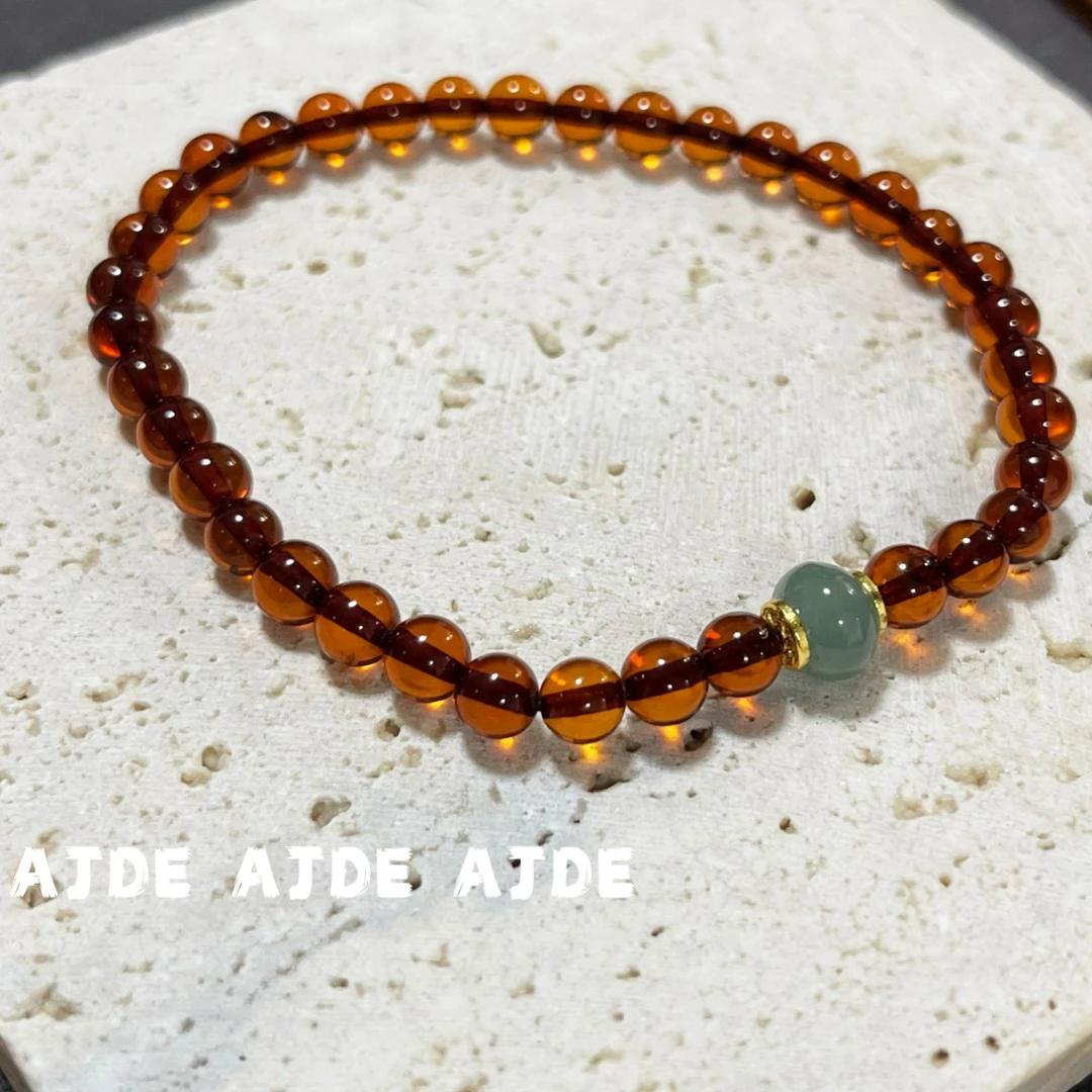 AIZIRANN｜小点位红血珀手串01