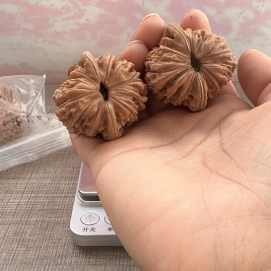 桃核吊坠C*C核桃核桃