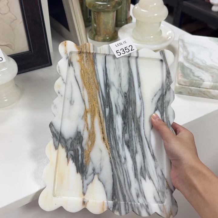 X352.           漏 拍拍拍