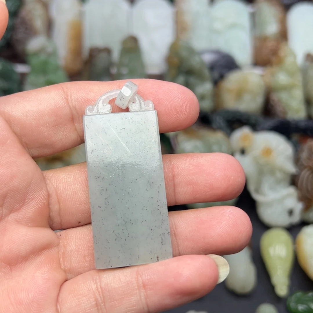 和田玉未镶嵌挂件