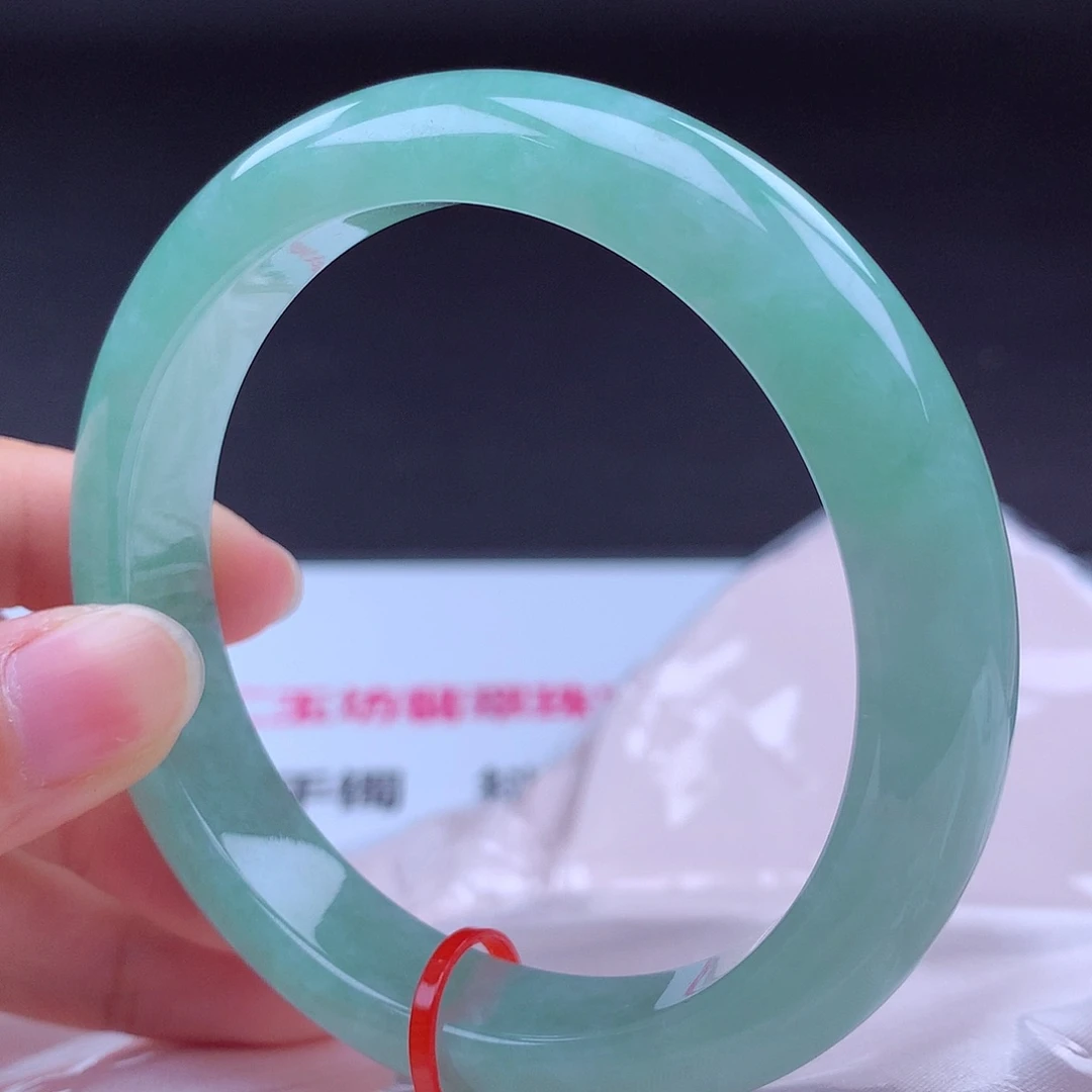 翡翠未镶嵌手镯手镯002044