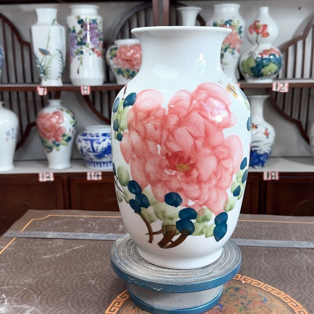 摆件景德镇陶瓷大冬红牡花