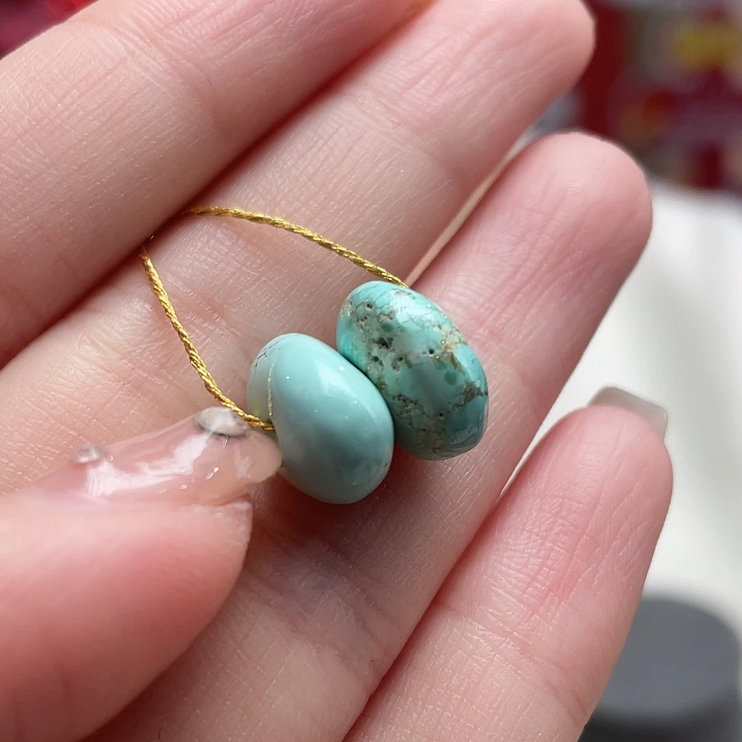 绿松石未镶嵌颈饰