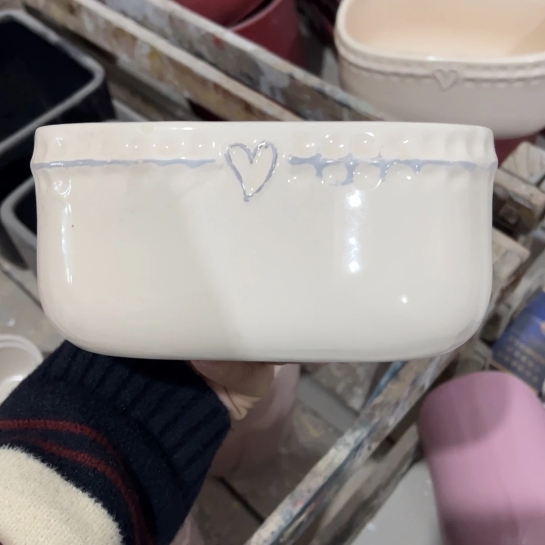 有孔陶瓷花盆，满10米包邮发货