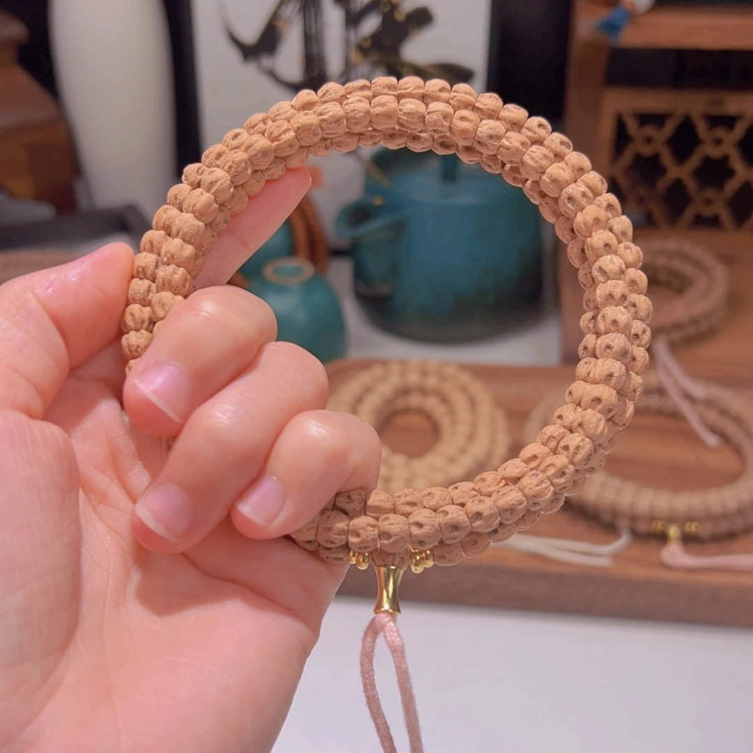 慕***-柏香籽/百香籽吊坠