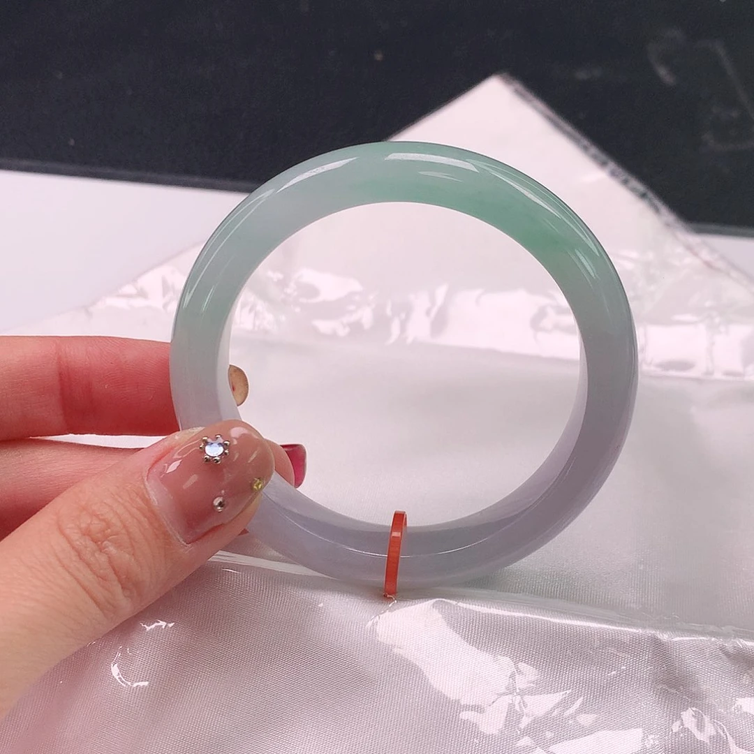 翡翠手镯未镶嵌天然翡翠A货118