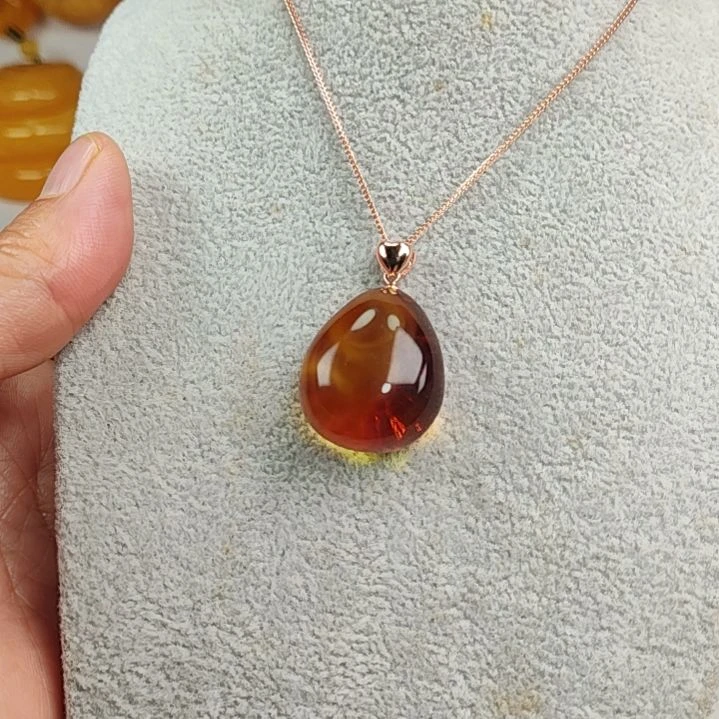 蜜蜡吊坠(赠链)银S925镀金镶嵌